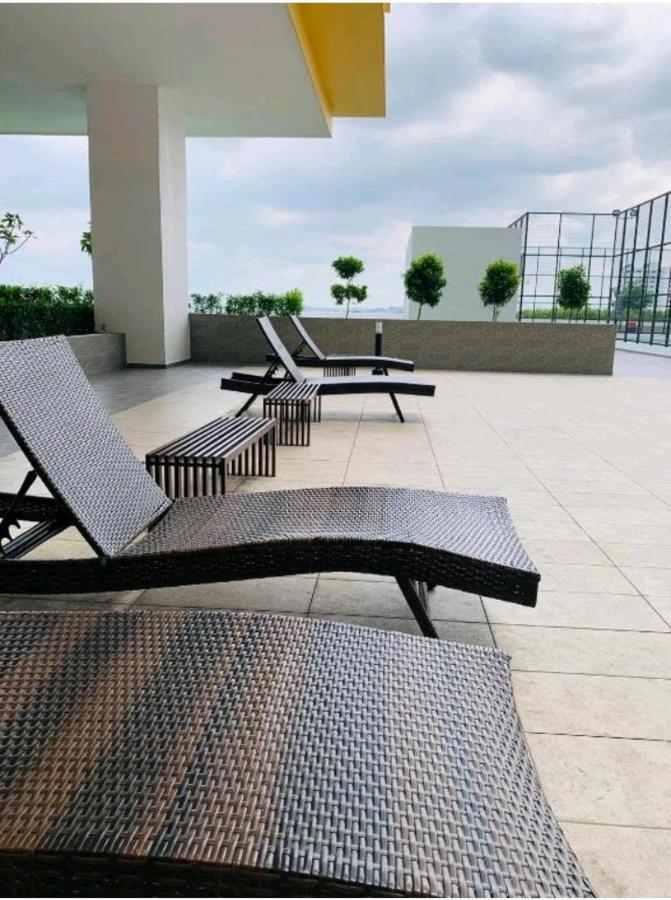 Ferienwohnung Austin @ Novo 8 Malacca Exterior foto